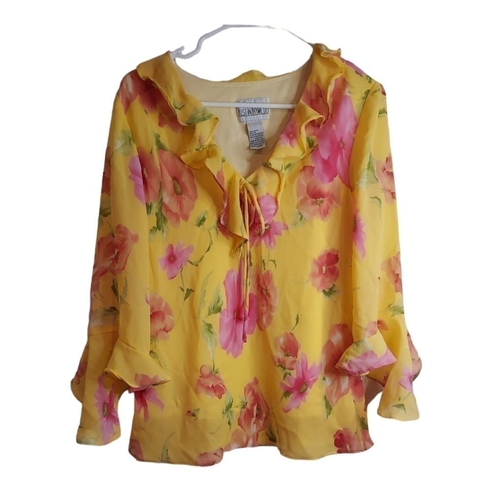 NEW Exaggerated Ruffle Pirate LS Top Blouse - Size 14 - Picture 2 of 10